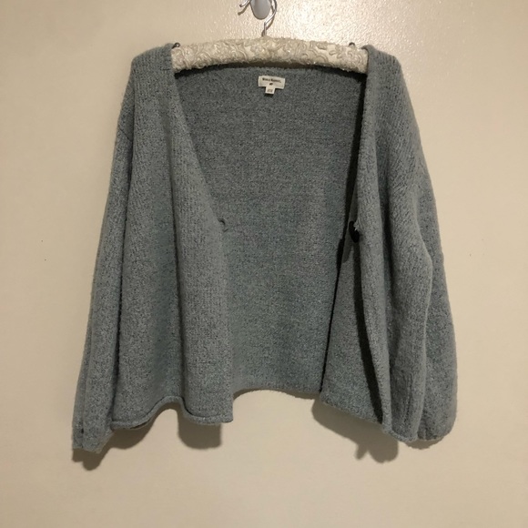 Cropped Sweater/Cardigan gray One Size Closure Button at Front Holes Down sleeve - Picture 1 of 16